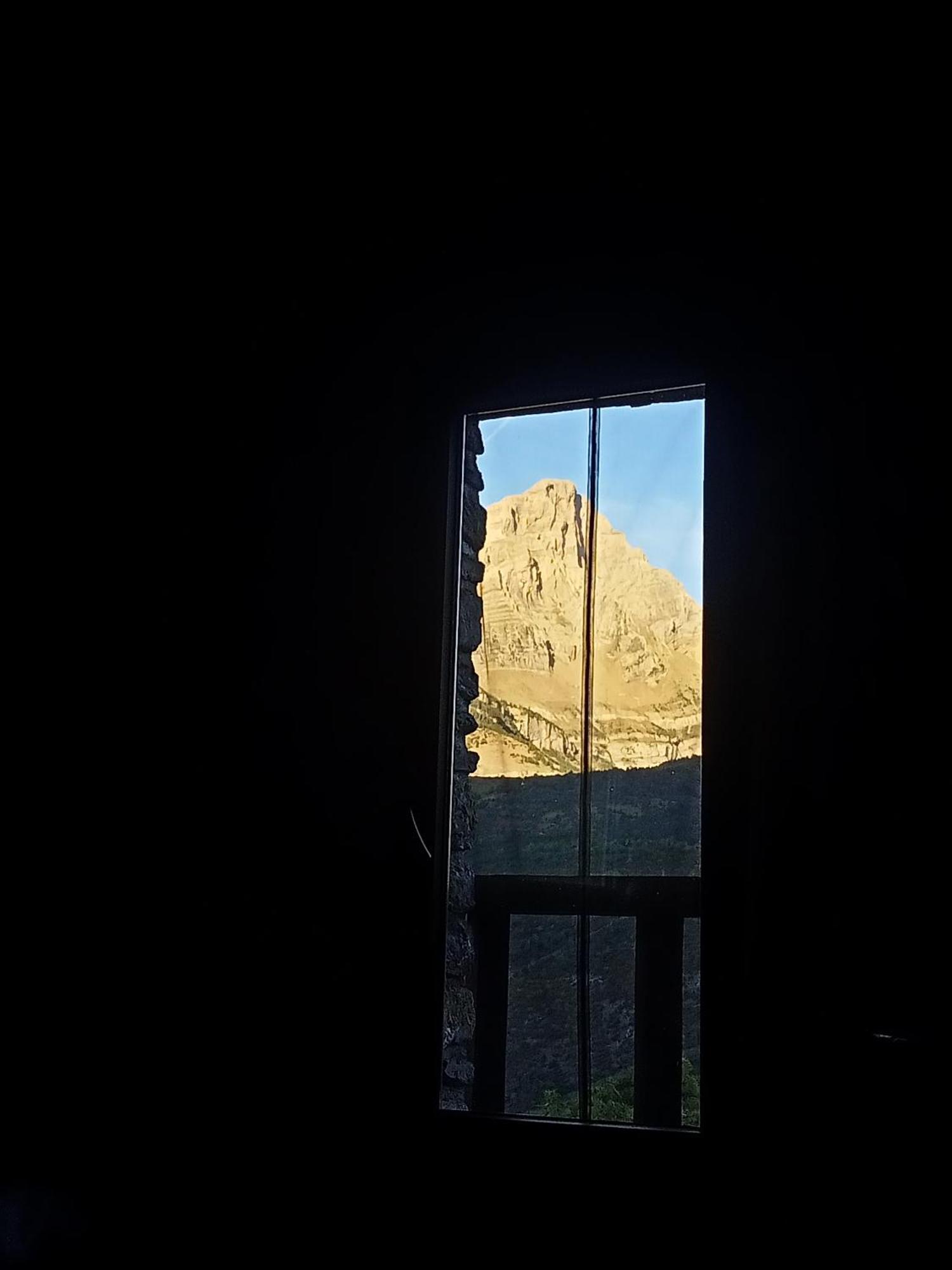 Suite En Cuadra Pajar, Casa Rural Hoz de Jaca Kültér fotó