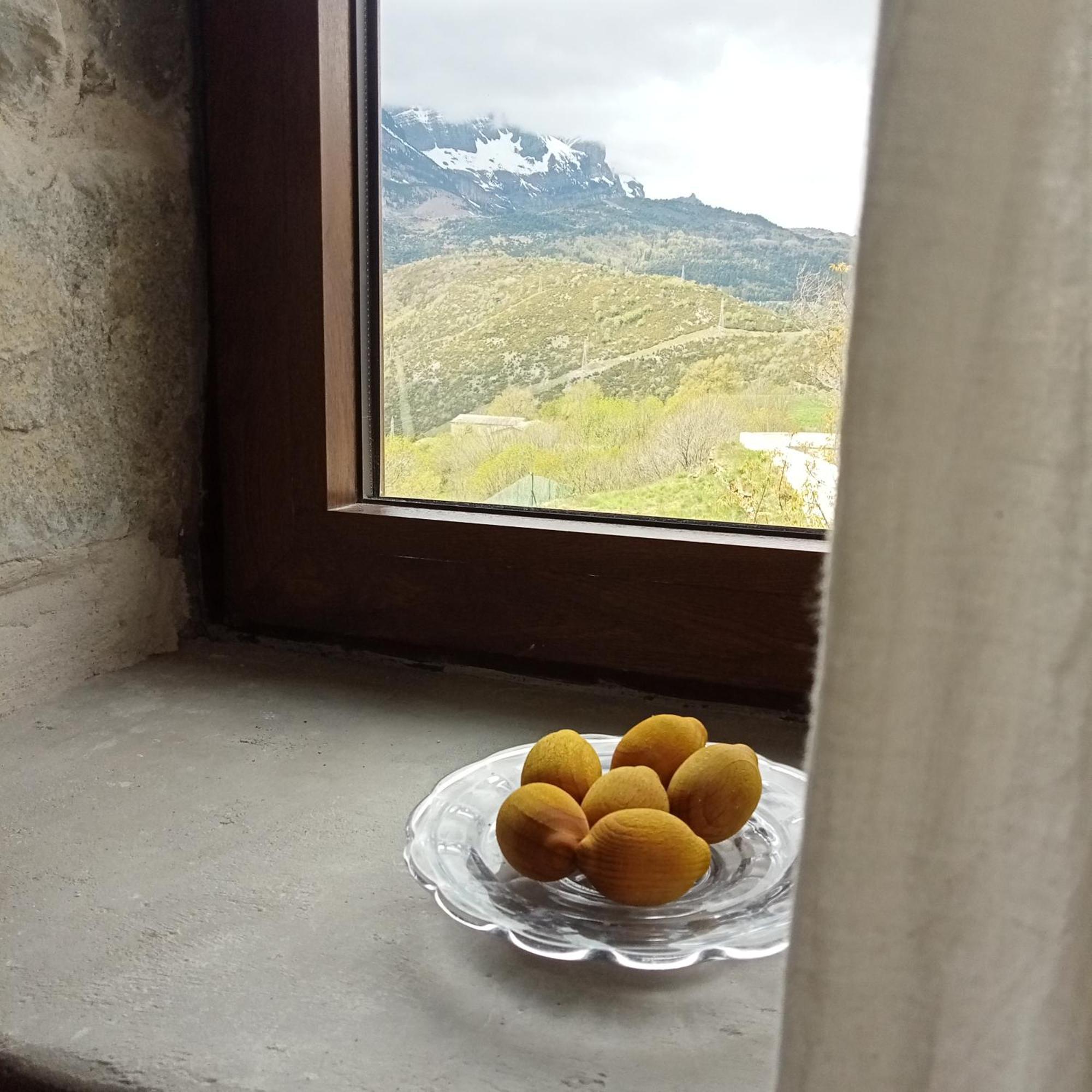 Suite En Cuadra Pajar, Casa Rural Hoz de Jaca Kültér fotó