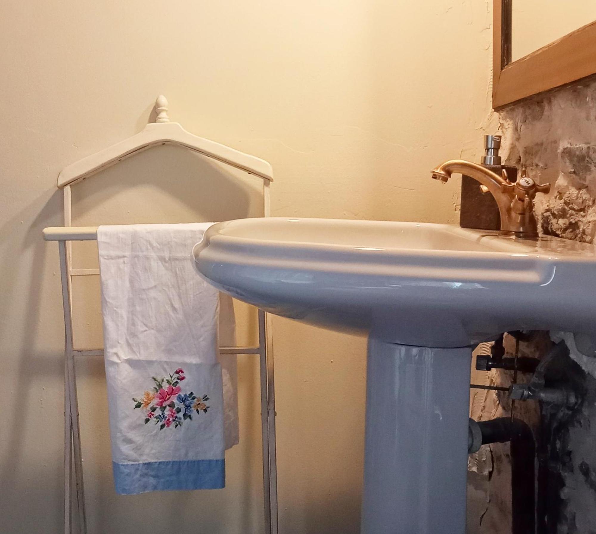 Suite En Cuadra Pajar, Casa Rural Hoz de Jaca Kültér fotó